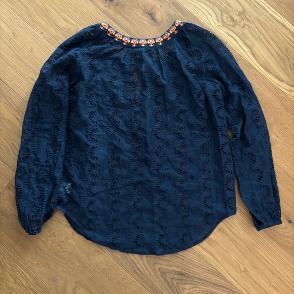 JOHNNY WAS Jade Long Sleeve Embroidered Tassel Tie Eyelet Top WOMEN'S XS - Picture 3 of 5